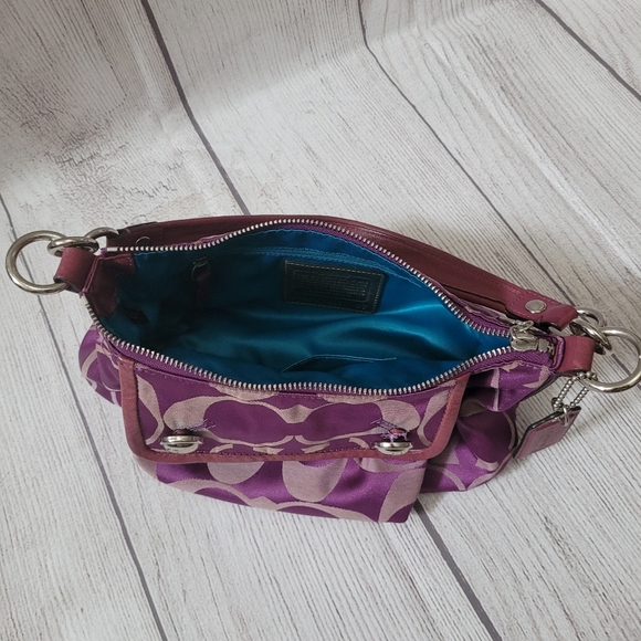 Coach Signature Shoulder Handbag Purse 13833 - Picture 4 of 8